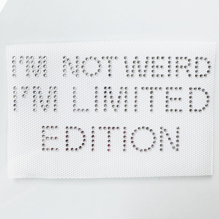 kryształki napis im limited edition