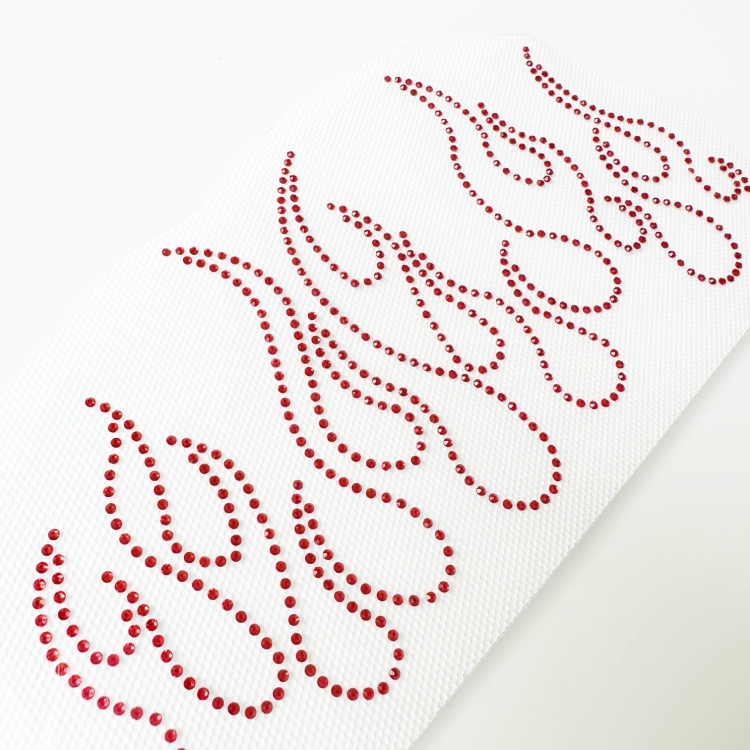 cyrkonie wklejka naprasowanka płomień.jpg