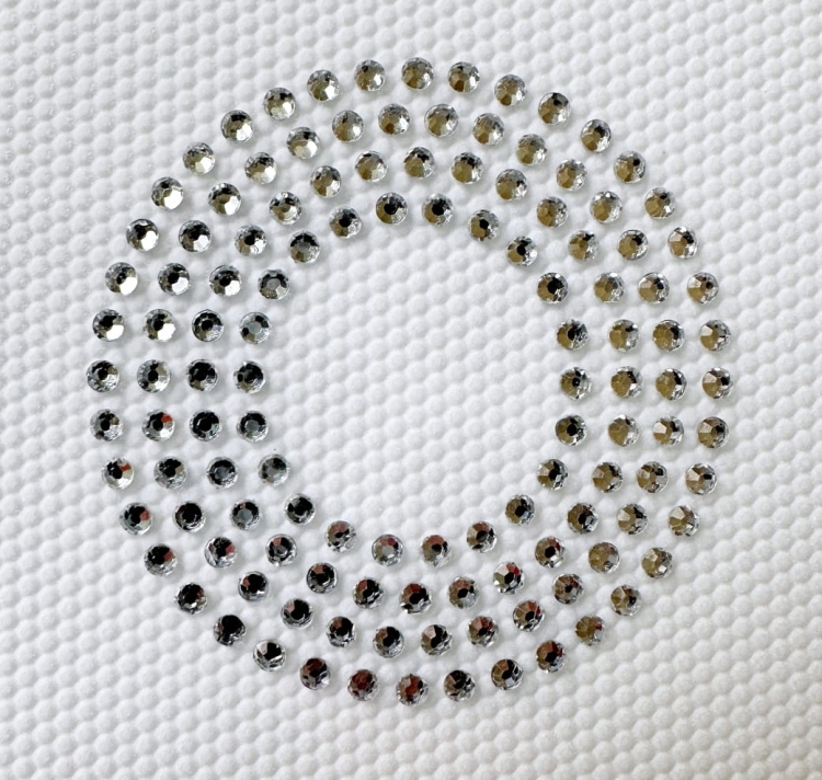 litera O kryształki.jpg