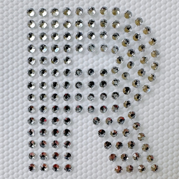 litera R kryształki.jpg