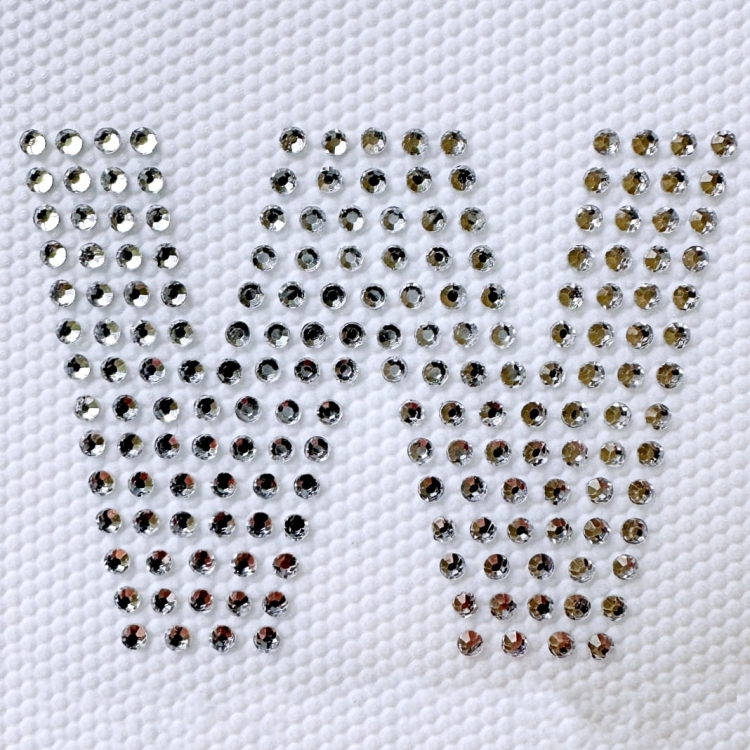 litera W kryształki.jpg