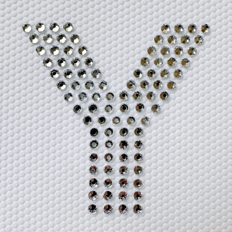 litera Y kryształki.jpg