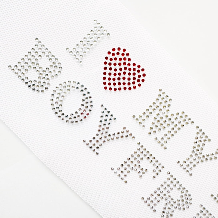 i love my hot boyfriend wklejka kryształki.jpg