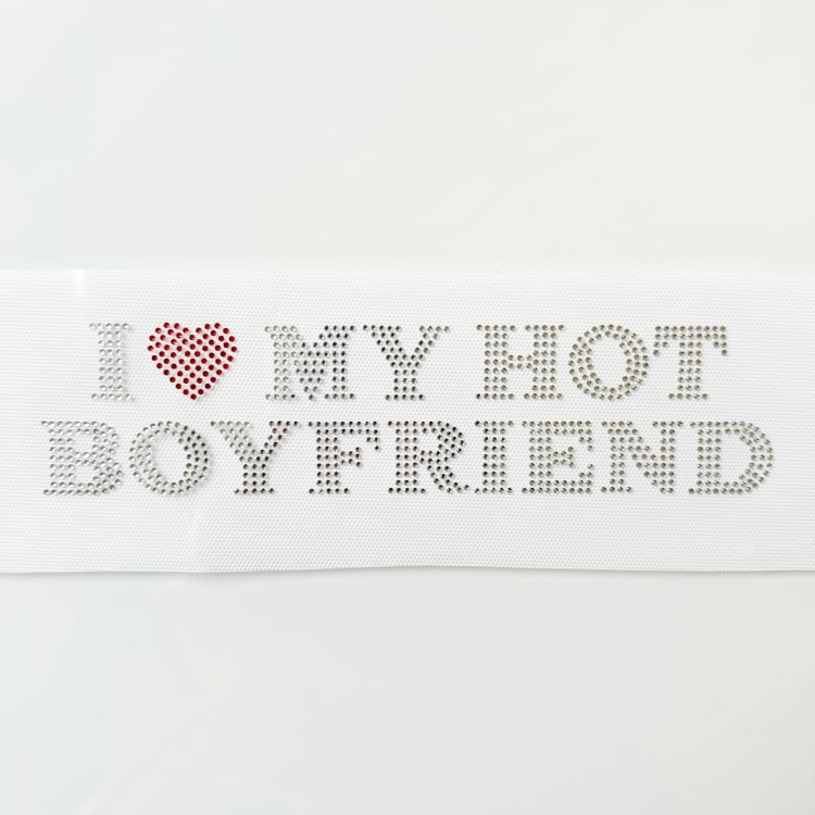 i love my hot boyfriend naprasowanka kryształki.jpg