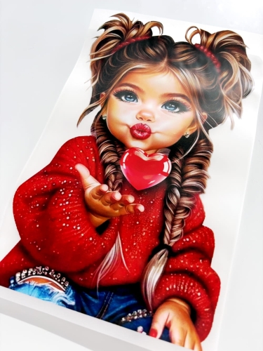 dziewczynka całus naprasowanka wklejka