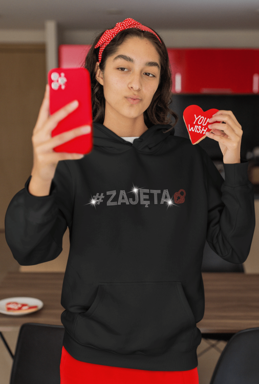 bluza damska zajęta kryształki cyrkonie.png