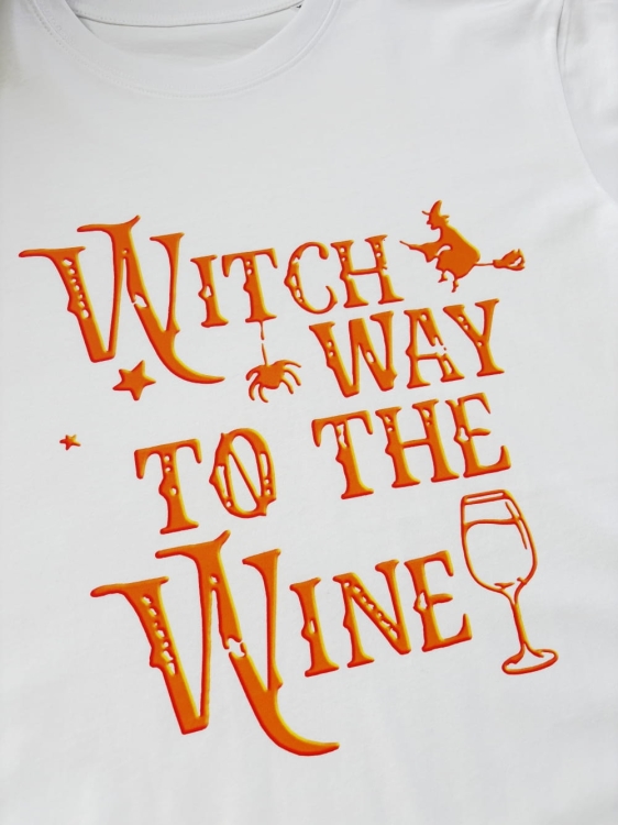 nadruk witch and wine.JPG
