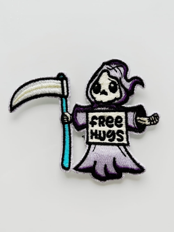 naszywka free hugs.JPG