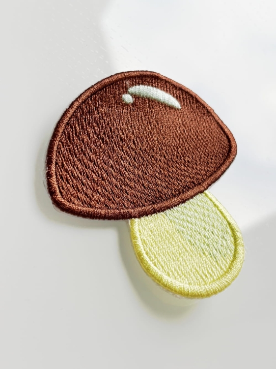 grzyb naszywka.JPG
