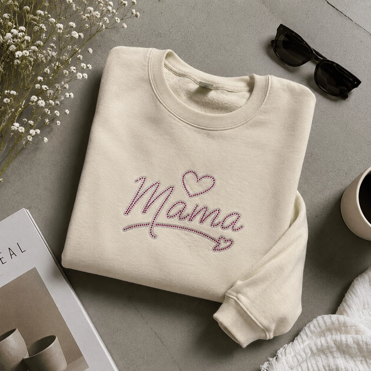 bluza z napisem mama cyrkonie.png